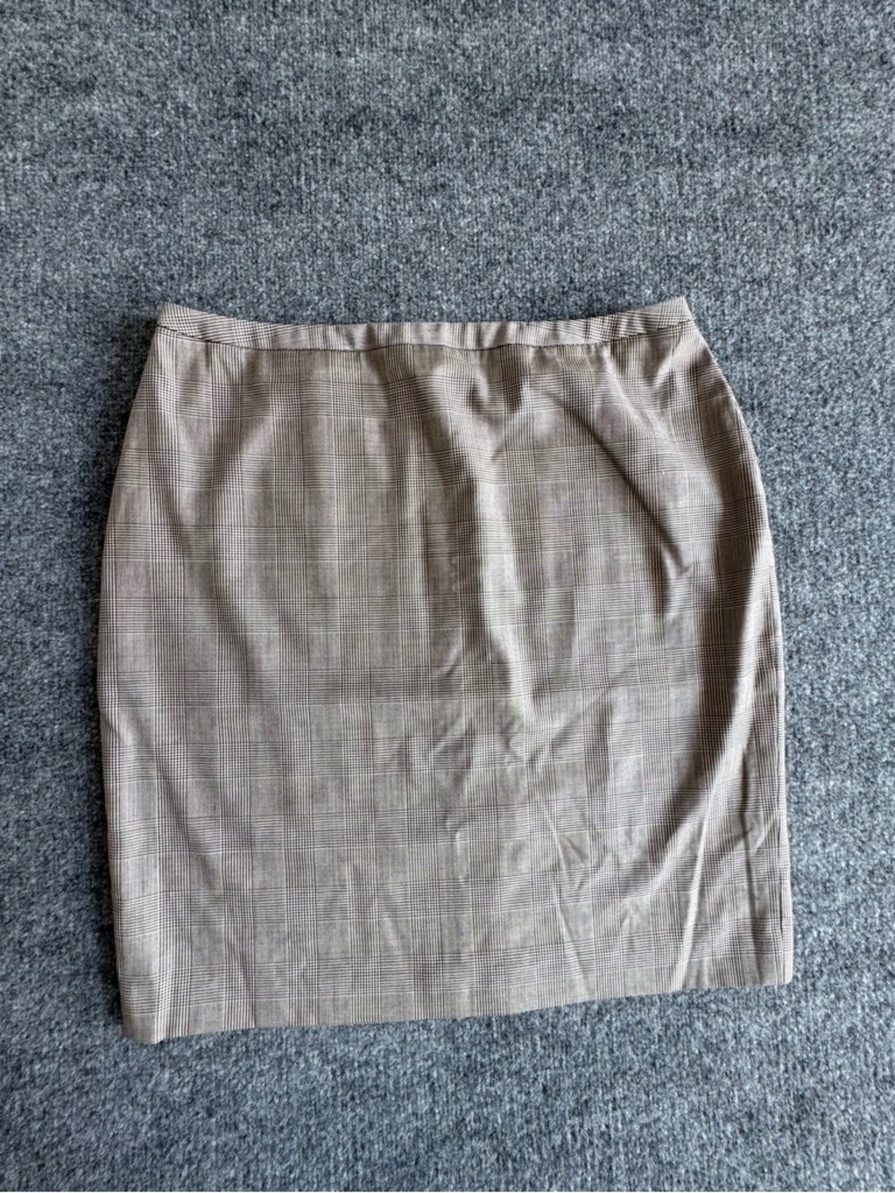 Brooks Brothers Classic Wool Plaid Pencil Skirt Black Beige 12P Loro Piano Wool
